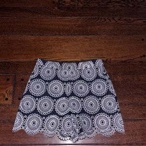 Pearl by Lela Rosa High Waist Navy White Eyelet Scalloped Shorts NWT TOP VIRAL
